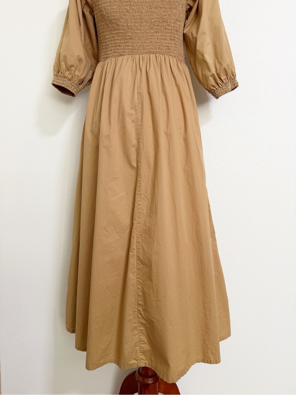 Old Navy Off Shoulder Smocked Poplin Cotton Midi Dress - Picture 9 of 16